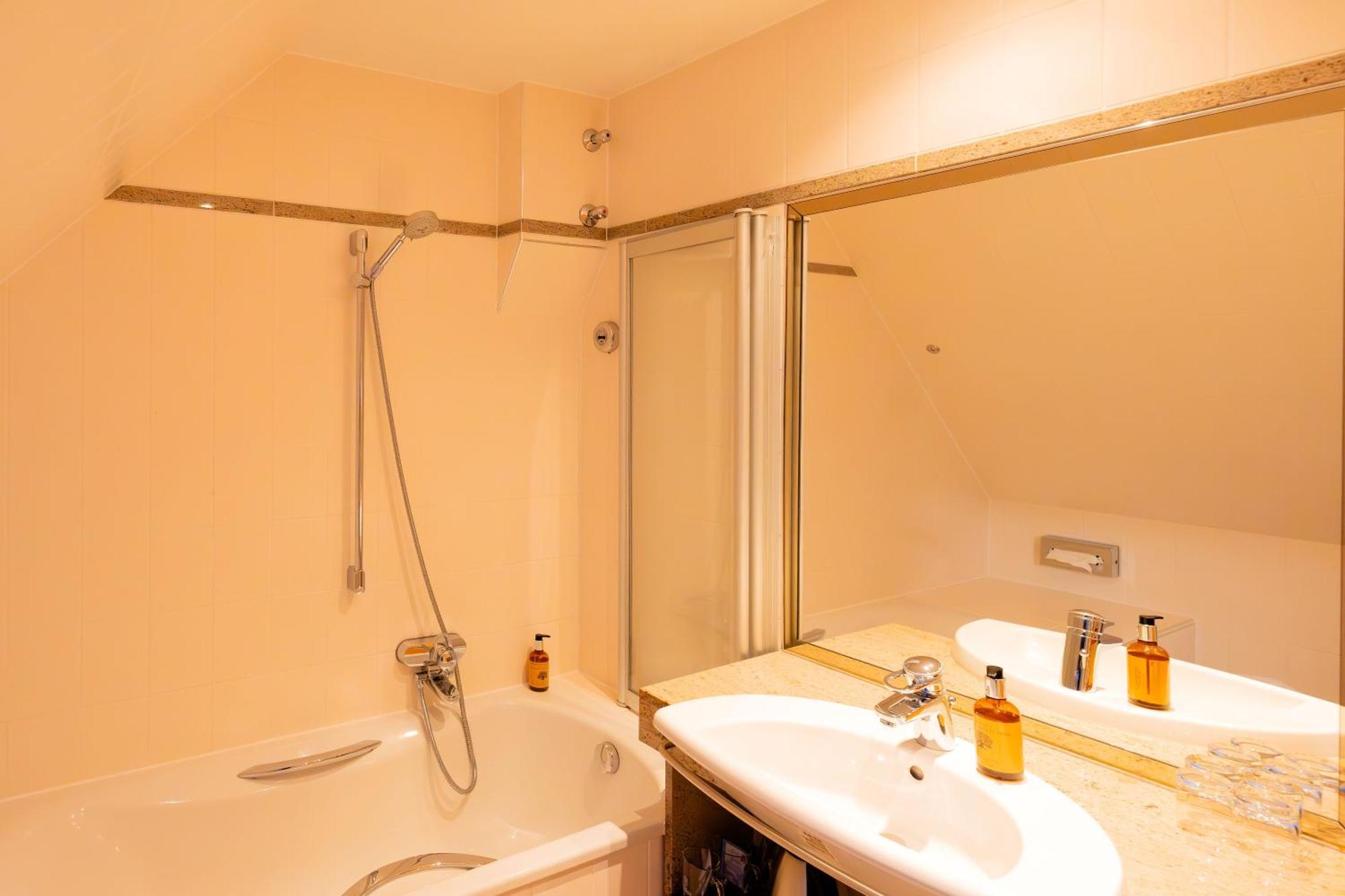 Zeitgeist Rathen By Steiger Hotels ภายนอก รูปภาพ