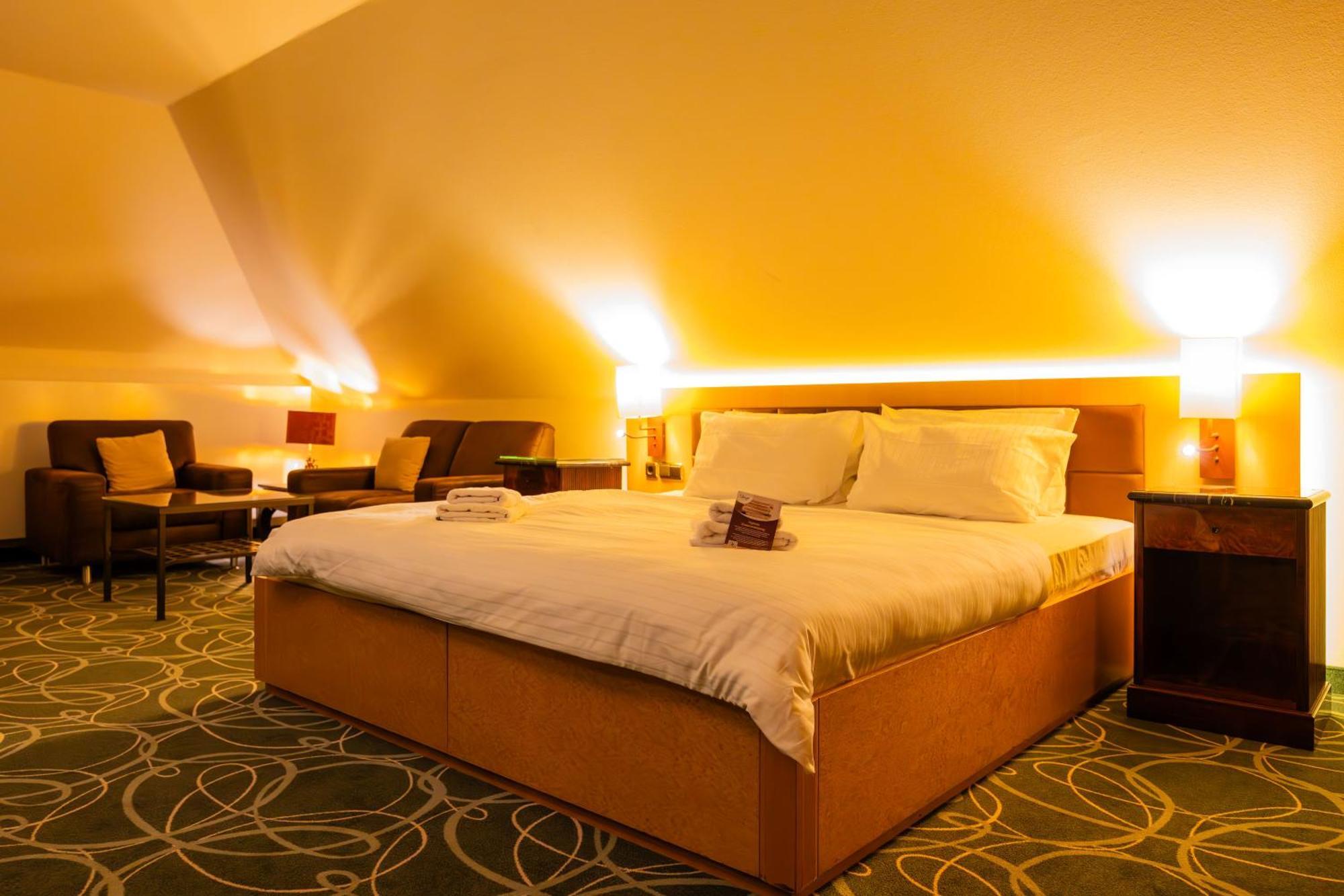 Zeitgeist Rathen By Steiger Hotels ภายนอก รูปภาพ
